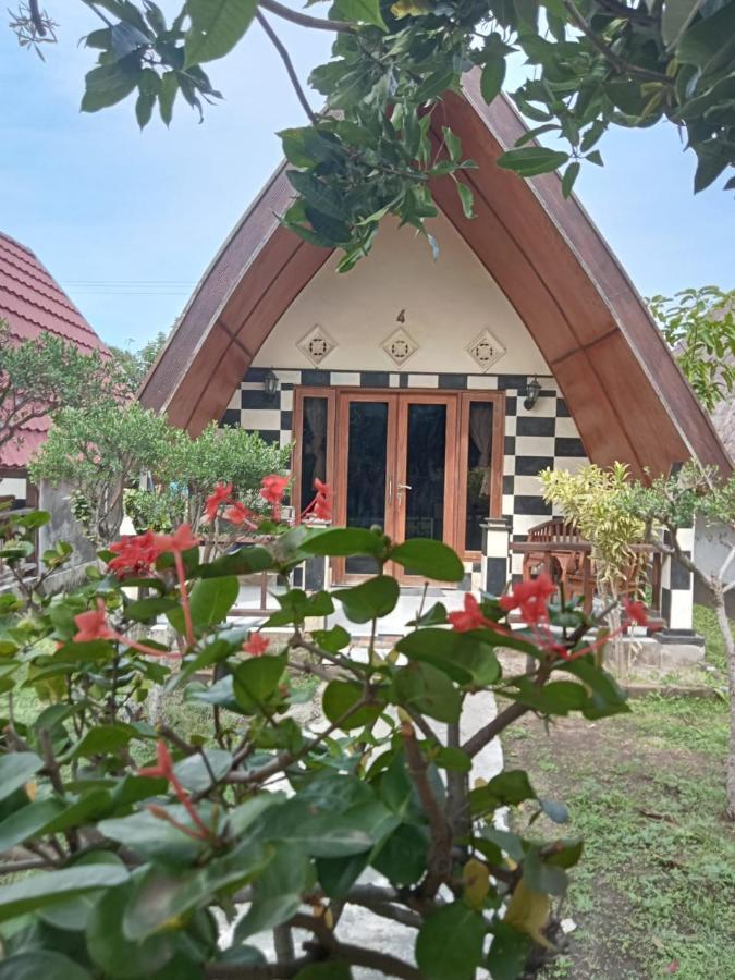 גילי מנו Meno Smile Cottages מראה חיצוני תמונה